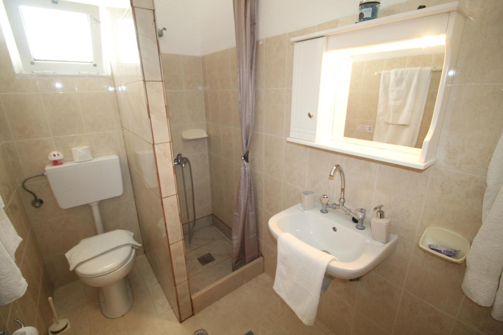 Tony'S Apartments Агиос Георгиос Екстериор снимка