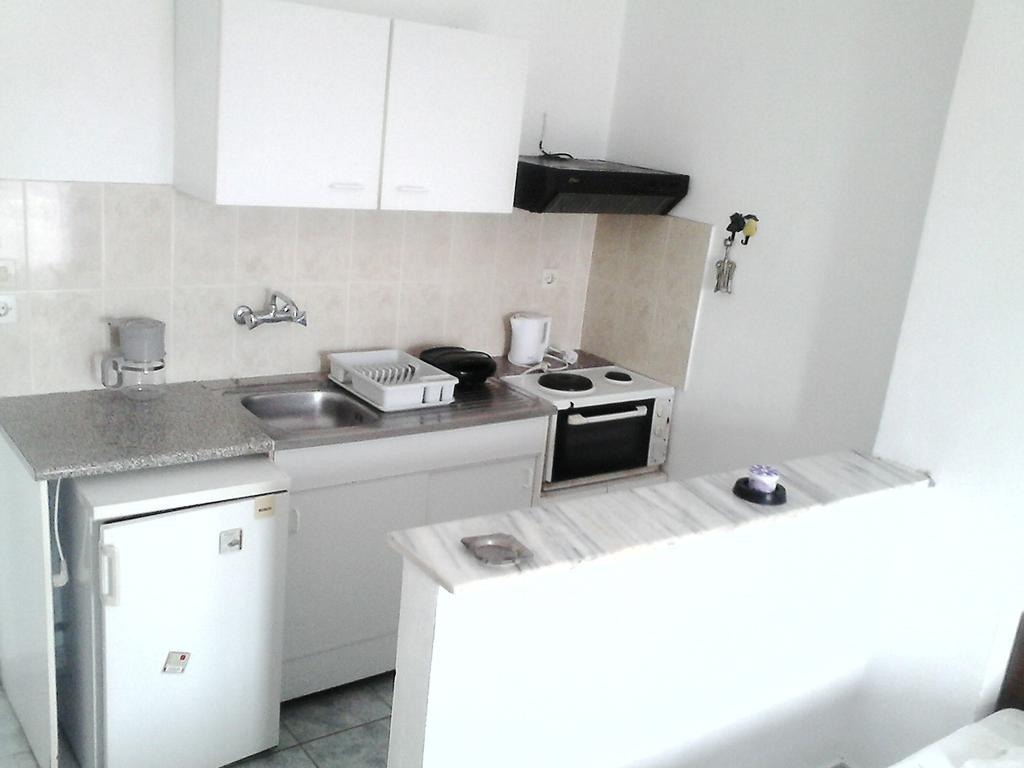 Tony'S Apartments Агиос Георгиос Екстериор снимка