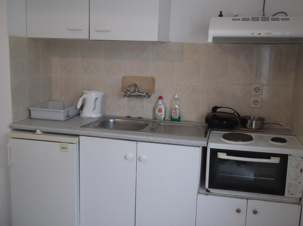 Tony'S Apartments Агиос Георгиос Екстериор снимка