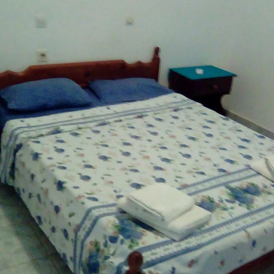 Tony'S Apartments Агиос Георгиос Екстериор снимка